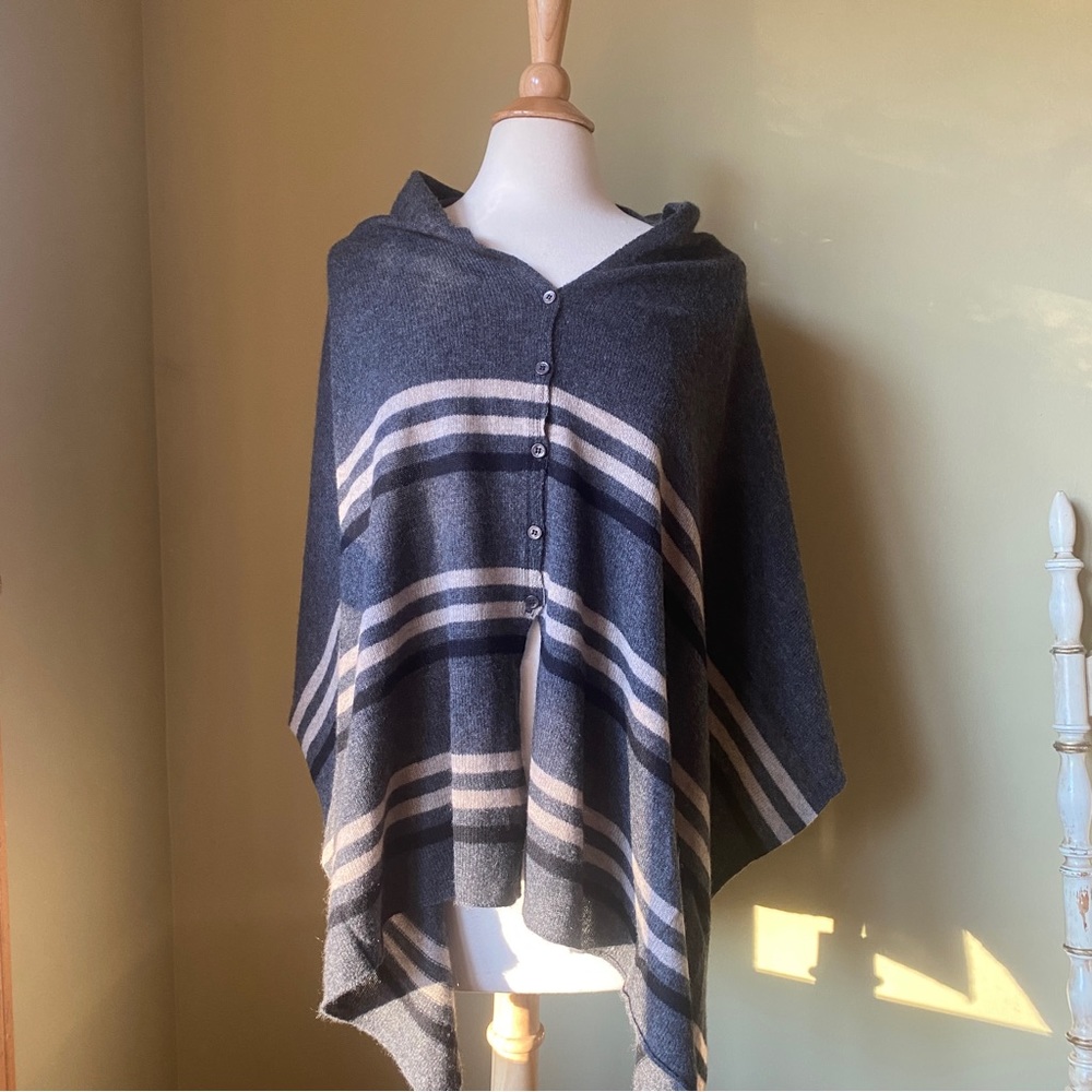 27 Miles Malibu 100% cashmere shawl